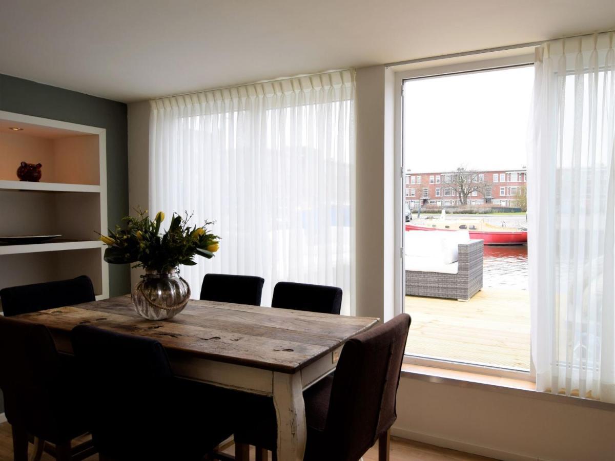 Beautiful Houseboat With Terrace Jacuzzi Hotel The Hague Exterior photo